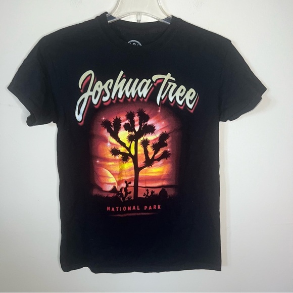 DOM Joshua Tree National Park Shirt Black Cotton Graphic Tee Size Small - Picture 6 of 6